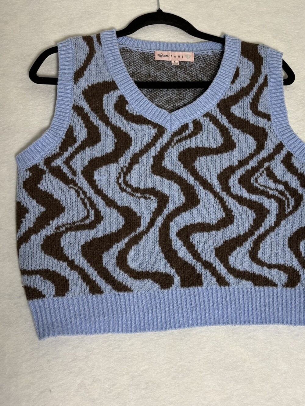 Crave Fame Sweater Vest Womens Size Large Blue and Brown Pattern